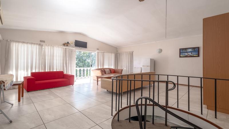 6 Bedroom Property for Sale in Parow North Western Cape